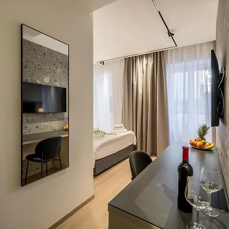 Riviera Apartment