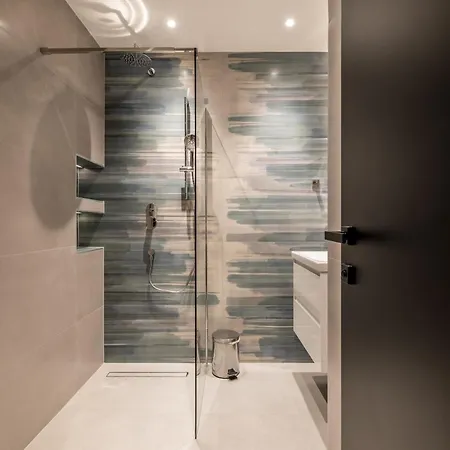 Riviera Premier * Split