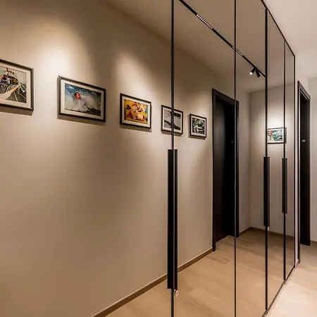 Riviera Premier Apartment *