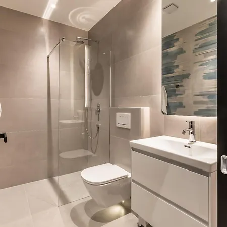 Riviera Premier * Split