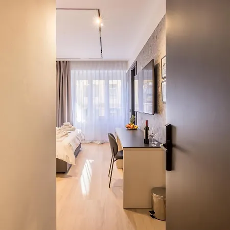Riviera Premier Lejlighed *