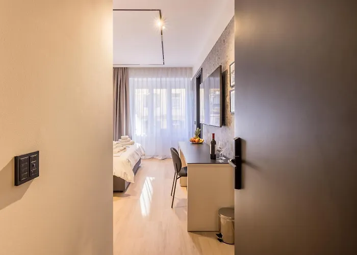 Riviera Premier Apartment *